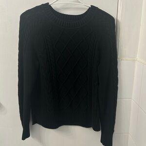 GAP cable knit sweater, small
